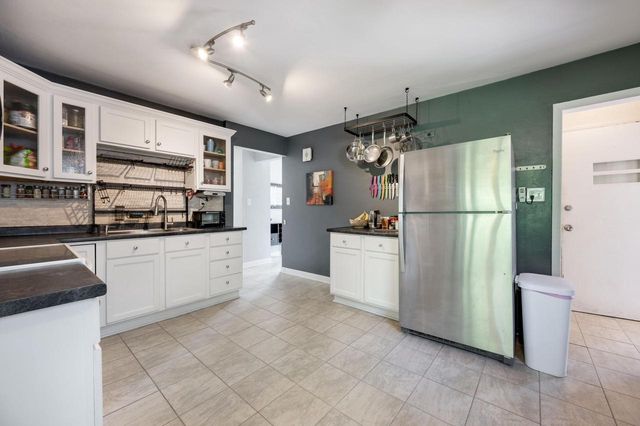 2785 Lilly ROAD, Brookfield, WI 53005