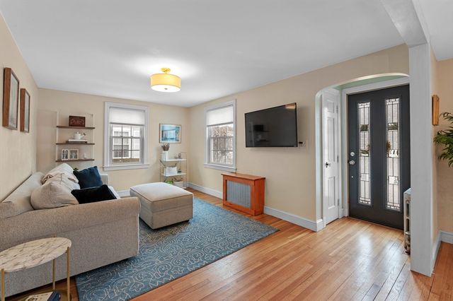 46 Stetson Avenue, Swampscott, MA 01907