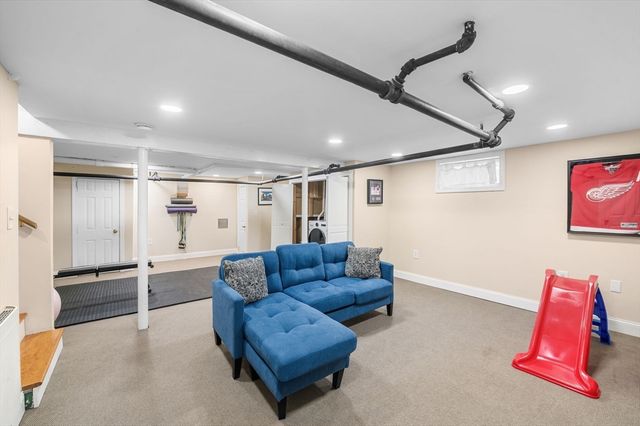 46 Stetson Avenue, Swampscott, MA 01907