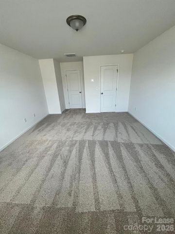2690 Yeager Drive NW, Concord, NC 28027