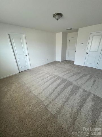 2690 Yeager Drive NW, Concord, NC 28027