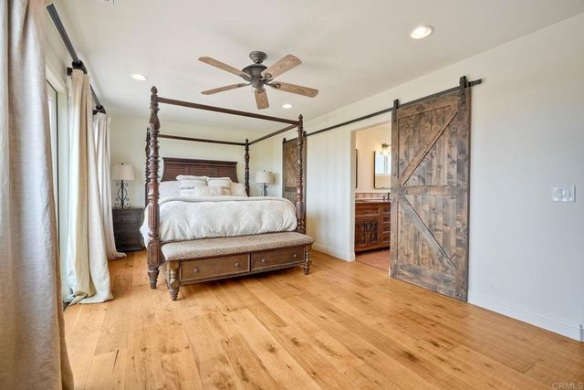 1007 Eolus Avenue, Encinitas, CA 92024