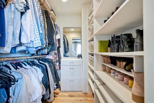 1007 Eolus Avenue, Encinitas, CA 92024