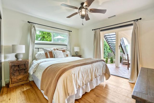 1007 Eolus Avenue, Encinitas, CA 92024