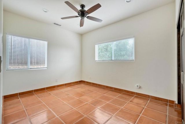 1007 Eolus Avenue, Encinitas, CA 92024