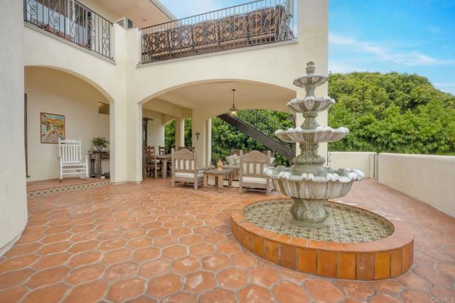 1007 Eolus Avenue, Encinitas, CA 92024