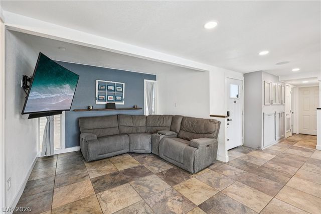 3709 Sunrise Avenue, Las Vegas, NV 89110