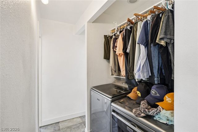 3709 Sunrise Avenue, Las Vegas, NV 89110