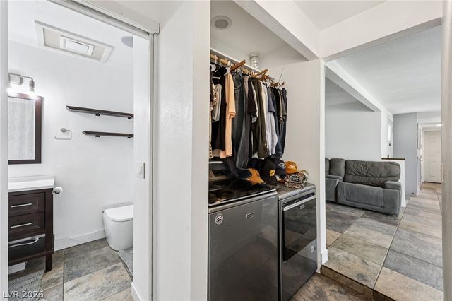 3709 Sunrise Avenue, Las Vegas, NV 89110