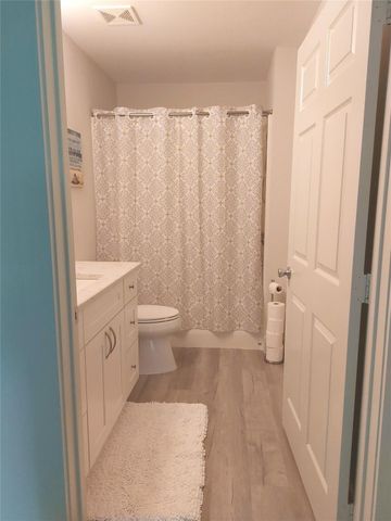 805 Nelson Avenue, Port Bolivar, TX 77650