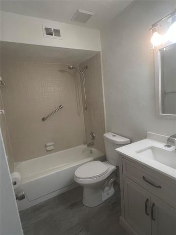 4303 SW 70TH TERRACE, Gainesville, FL 32608