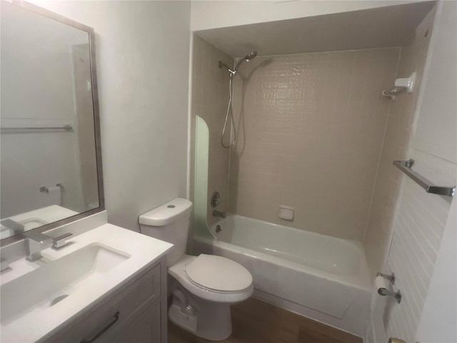 4303 SW 70TH TERRACE, Gainesville, FL 32608
