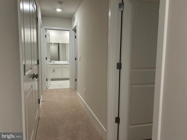 140 WAPPINGER TER, Winchester, VA 22602