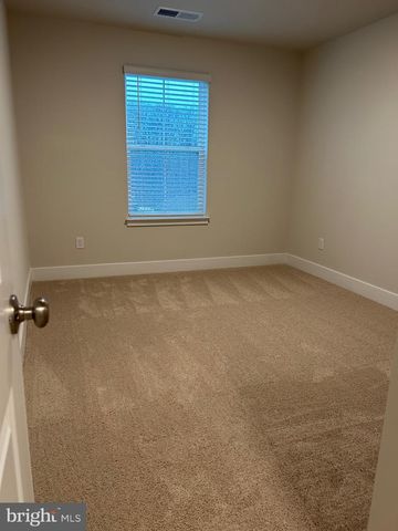 140 WAPPINGER TER, Winchester, VA 22602