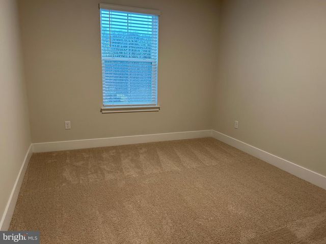 140 WAPPINGER TER, Winchester, VA 22602