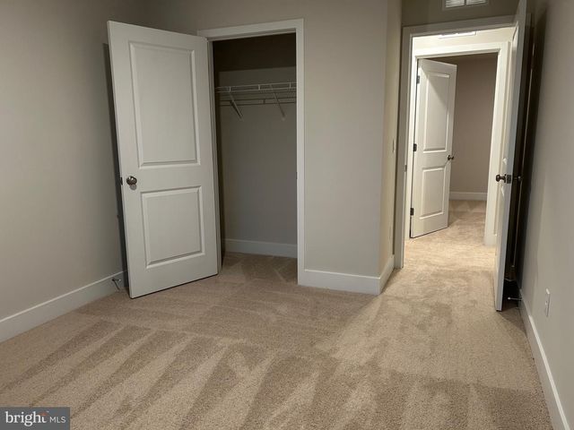 140 WAPPINGER TER, Winchester, VA 22602