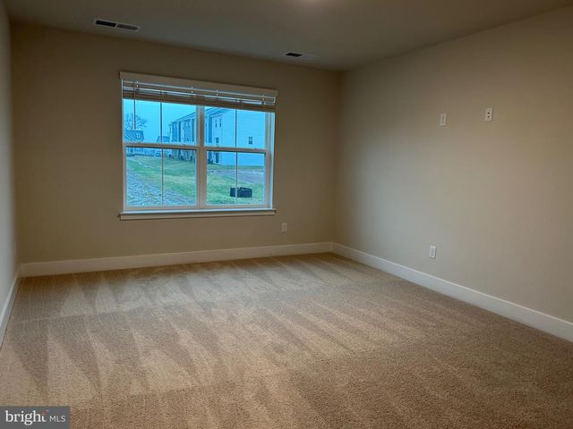 140 WAPPINGER TER, Winchester, VA 22602