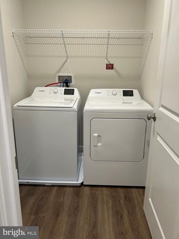 140 WAPPINGER TER, Winchester, VA 22602