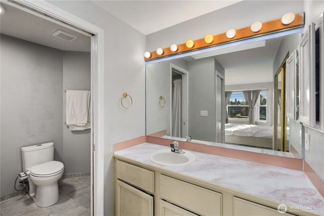 11114 SE 218th Place, Kent, WA 98031