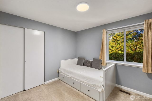 11114 SE 218th Place, Kent, WA 98031