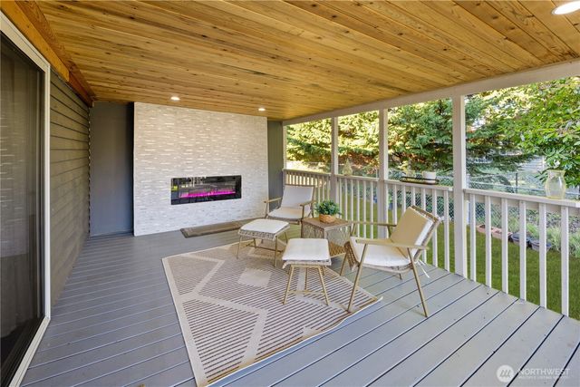 11114 SE 218th Place, Kent, WA 98031