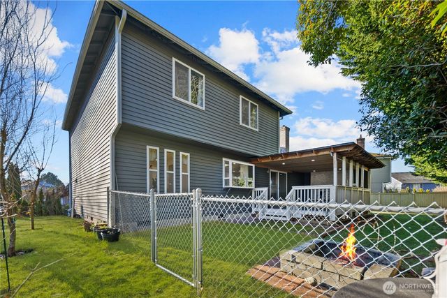 11114 SE 218th Place, Kent, WA 98031