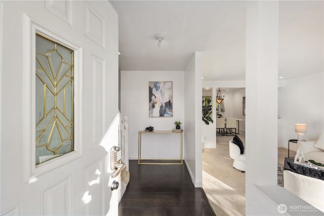 11114 SE 218th Place, Kent, WA 98031