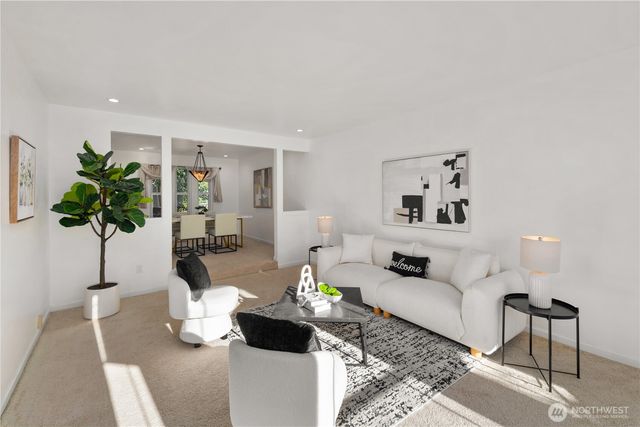 11114 SE 218th Place, Kent, WA 98031