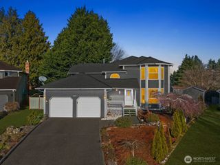 11114 SE 218th Place, Kent, WA 98031