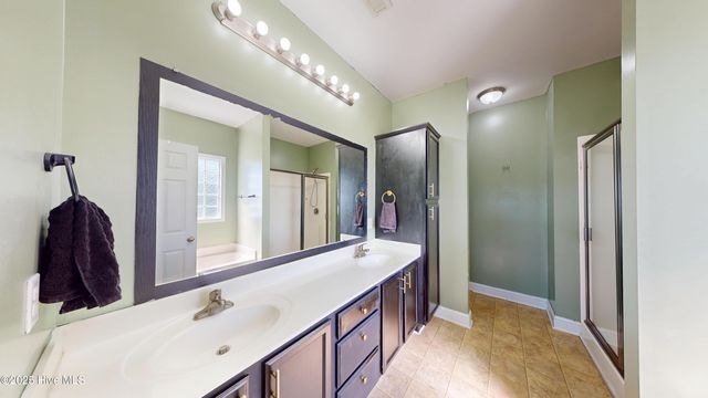 116 Cherry Grove Drive, Richlands, NC 28574