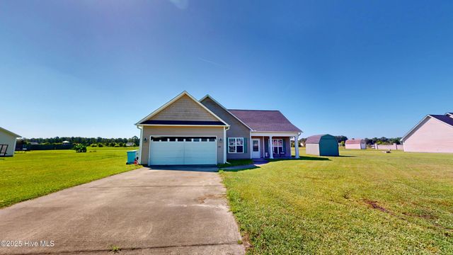 116 Cherry Grove Drive, Richlands, NC 28574