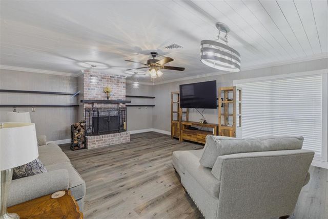 1606 Whispering Woods Drive, Lake Charles, LA 70633