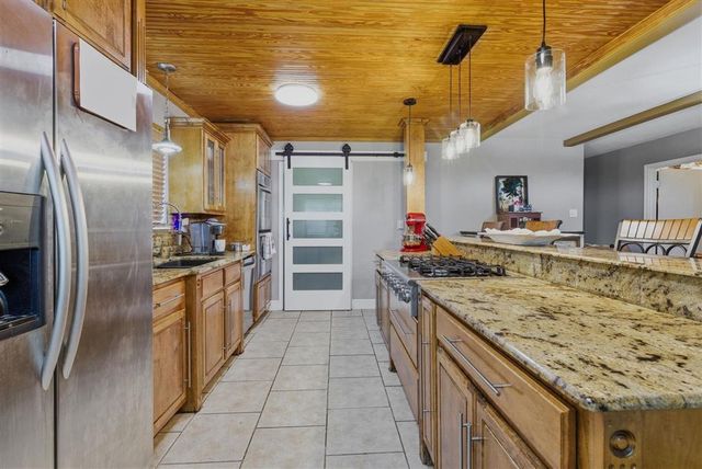 1606 Whispering Woods Drive, Lake Charles, LA 70633