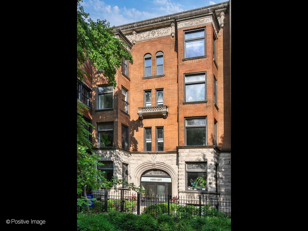 1429 N Dearborn Street 2N, Chicago, IL 60610