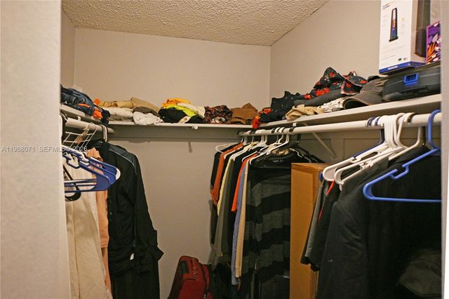 947 Lenox Ave 203, Miami Beach, FL 33139