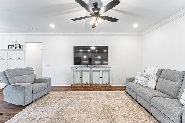 20 Kirkconnel Lane, Bella Vista, AR 72715