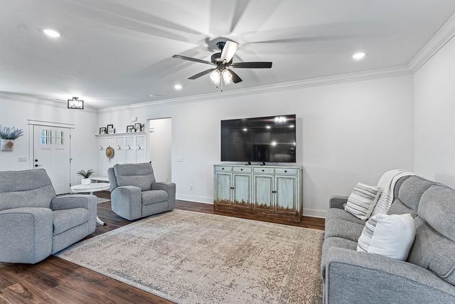 20 Kirkconnel Lane, Bella Vista, AR 72715