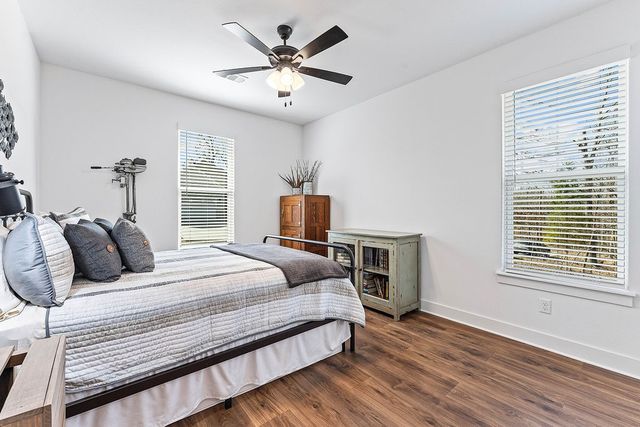 20 Kirkconnel Lane, Bella Vista, AR 72715