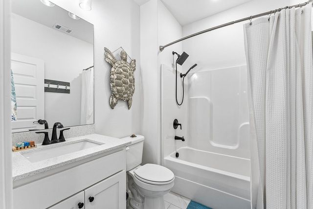 20 Kirkconnel Lane, Bella Vista, AR 72715