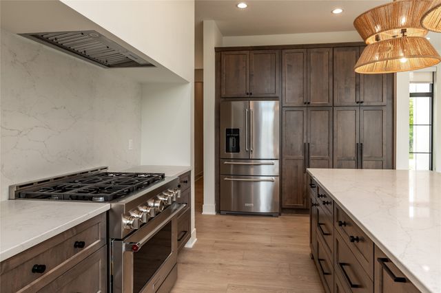 108 Iron Drive, Huxley, IA 50124