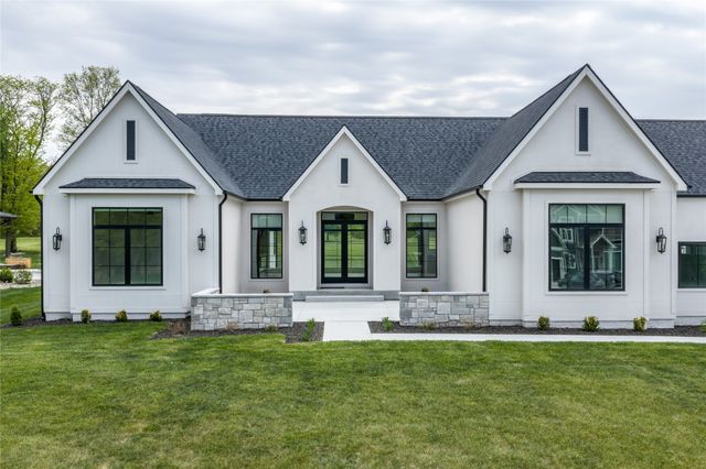 108 Iron Drive, Huxley, IA 50124