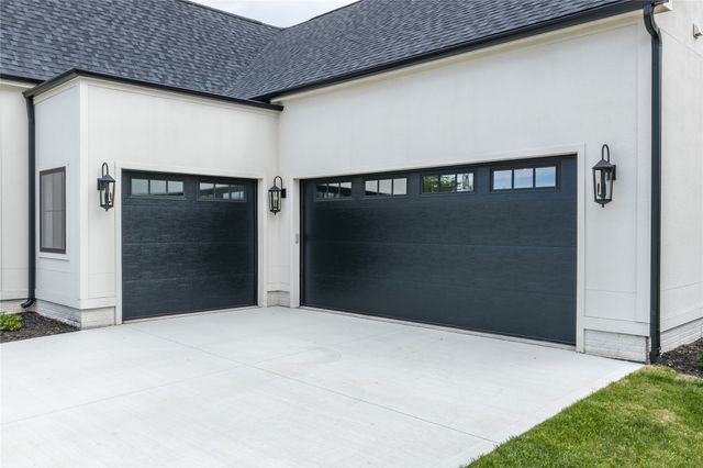 108 Iron Drive, Huxley, IA 50124