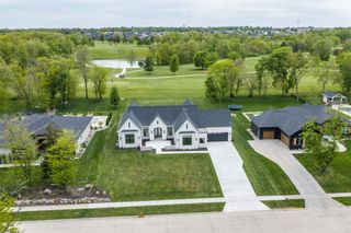 108 Iron Drive, Huxley, IA 50124
