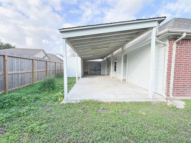 10018 San Ignacio, Houston, TX 77075