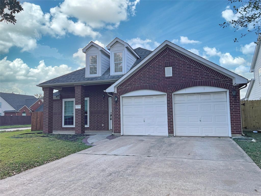 10018 San Ignacio, Houston, TX 77075