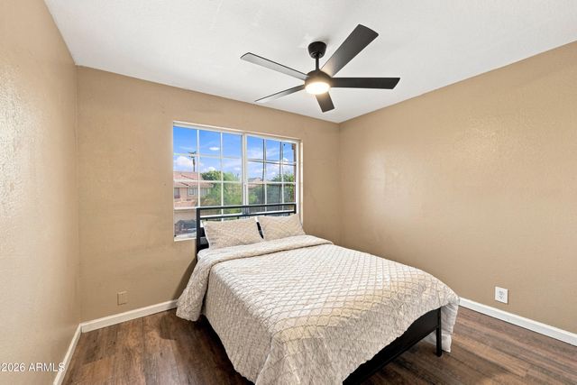 2914 E WINDSONG Drive, Phoenix, AZ 85048