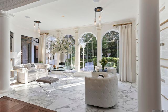 19229 Troon Ct, Baton Rouge, LA 70810