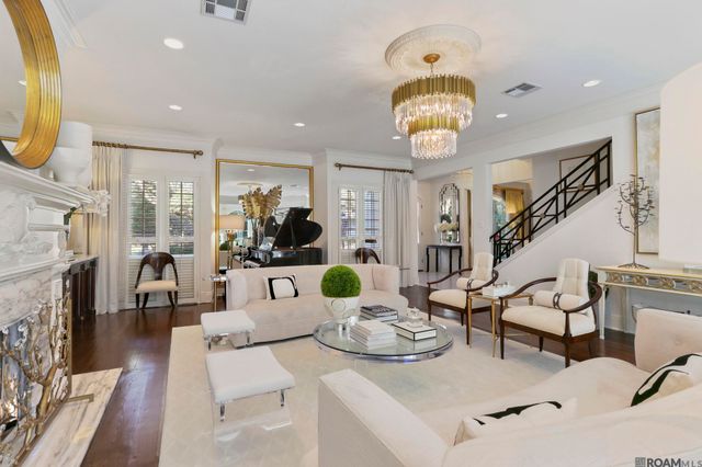 19229 Troon Ct, Baton Rouge, LA 70810