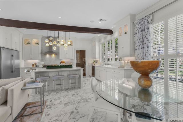 19229 Troon Ct, Baton Rouge, LA 70810