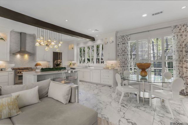 19229 Troon Ct, Baton Rouge, LA 70810